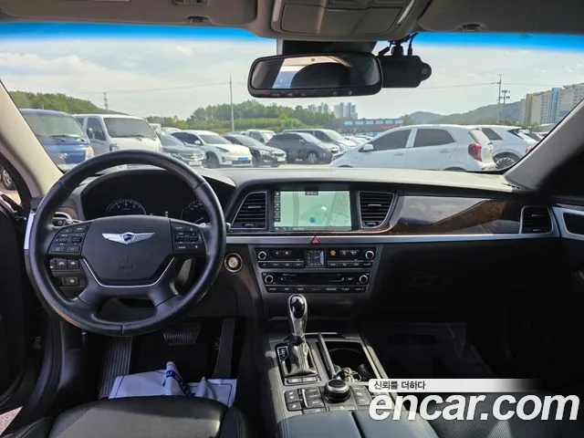 Hyundai Genesis 2015 thumb 5