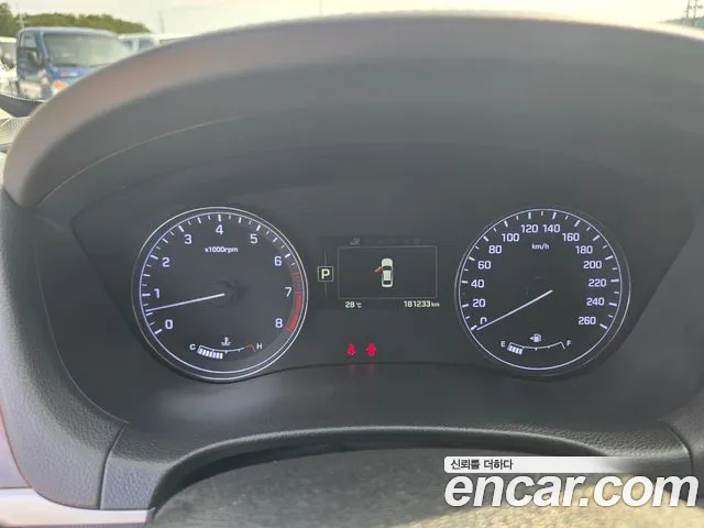Hyundai Genesis 2015 thumb 9