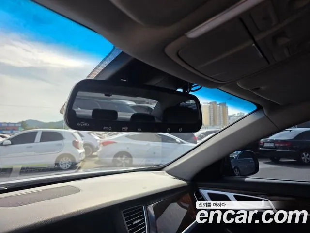 Hyundai Genesis 2015 thumb 10
