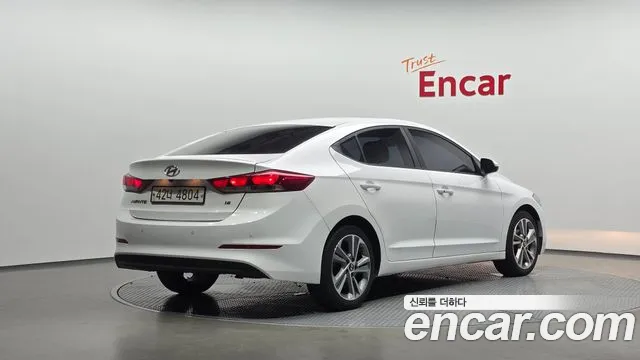 Hyundai Avante 2017 thumb 2