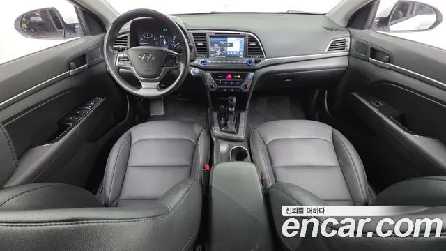 Hyundai Avante 2017 thumb 7
