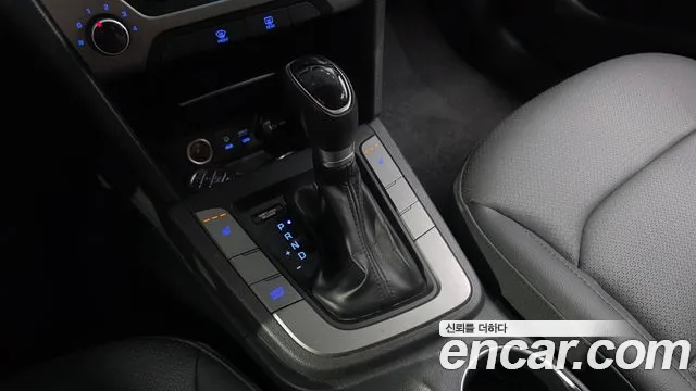 Hyundai Avante 2017 thumb 9