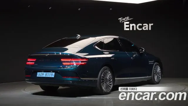 Genesis G80 2021 thumb 2