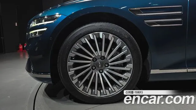 Genesis G80 2021 thumb 5