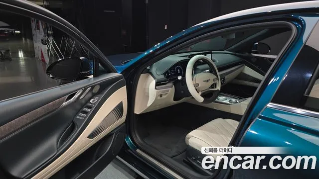 Genesis G80 2021 thumb 10