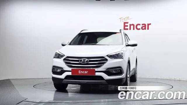 Hyundai Santa Fe 2018 thumb 3