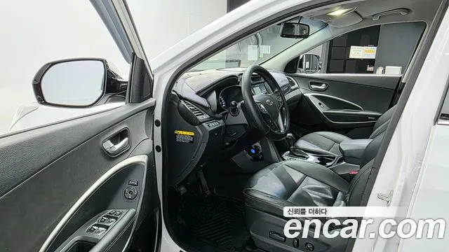 Hyundai Santa Fe 2018 thumb 10
