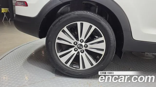 Kia Sportage 2014 thumb 5