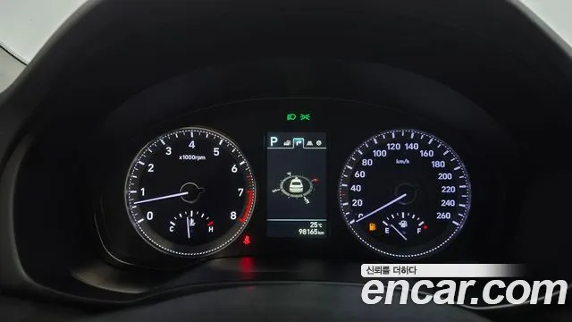Hyundai Grandeur 2017 thumb 8