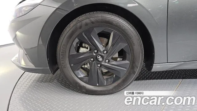 Hyundai Avante 2022 thumb 4