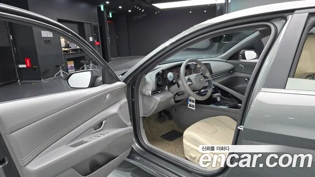 Hyundai Avante 2022 thumb 9