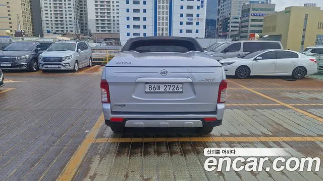KG_Mobility_Ssangyong KORANDO 2012 thumb 4