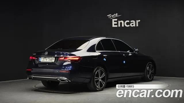 Mercedes-Benz E-Класс 2022 thumb 2
