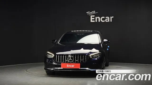 Mercedes-Benz E-Класс 2022 thumb 3