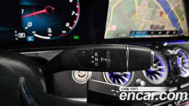 Mercedes-Benz E-Класс 2022 thumb 9