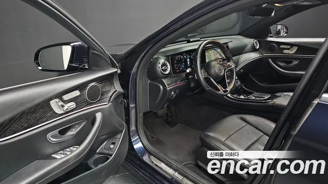 Mercedes-Benz E-Класс 2022 thumb 11