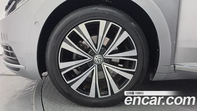 Volkswagen Arteon 2019 thumb 5