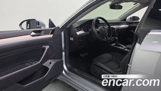 Volkswagen Arteon 2019 thumb 12