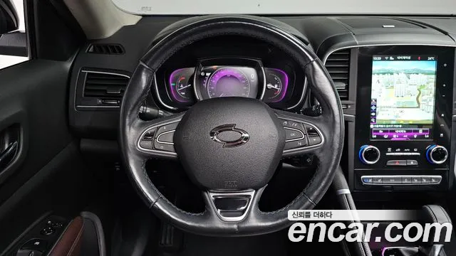 Renault-KoreaSamsung Koleos 2016 thumb 12