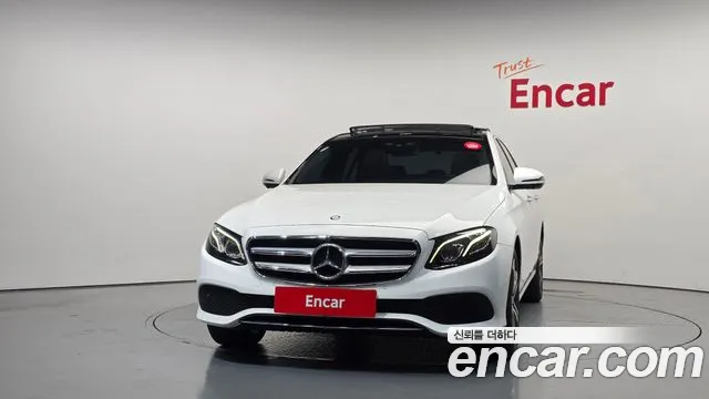 Mercedes-Benz E-Класс 2016 thumb 3