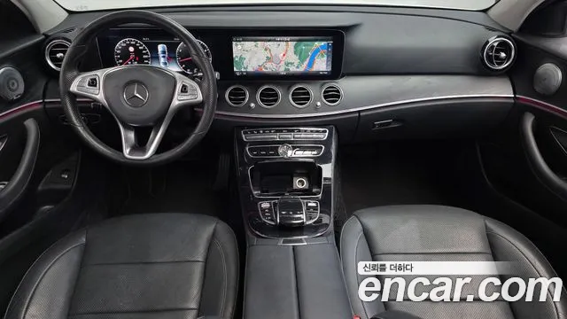 Mercedes-Benz E-Класс 2016 thumb 7