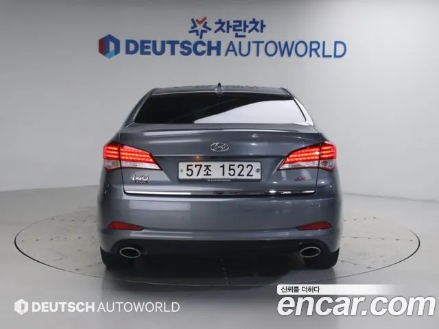 Hyundai i40 2013 thumb 4