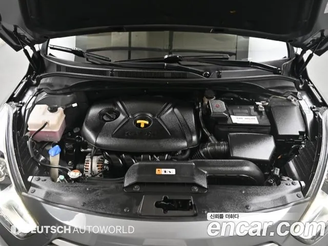 Hyundai i40 2013 thumb 6