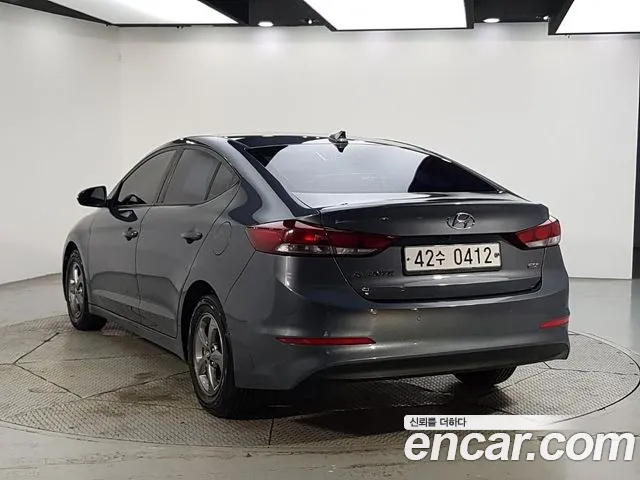 Hyundai Avante 2015 thumb 3