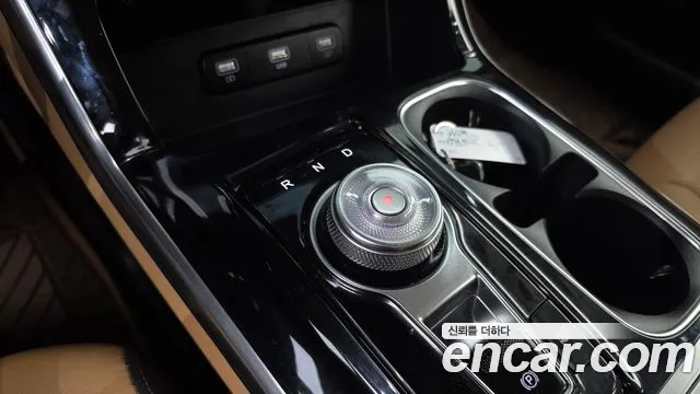 Kia Carnival 2022 thumb 9