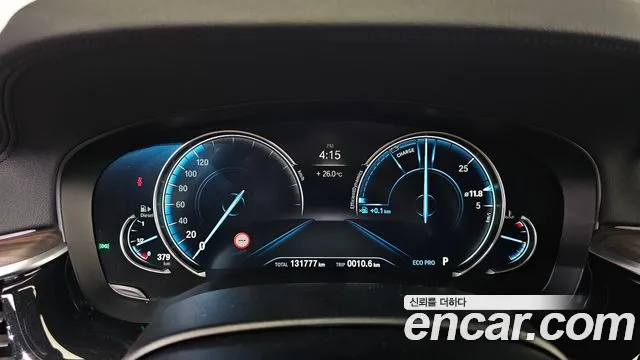 BMW 5-Series 2017 thumb 8
