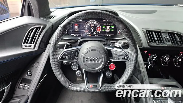 Audi R8 2021 thumb 10
