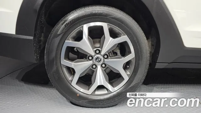 KG_Mobility_Ssangyong Torres 2022 thumb 5