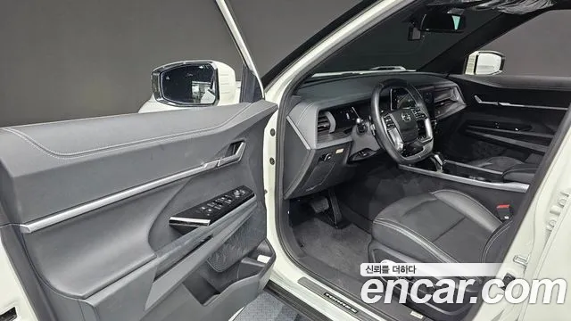 KG_Mobility_Ssangyong Torres 2022 thumb 10