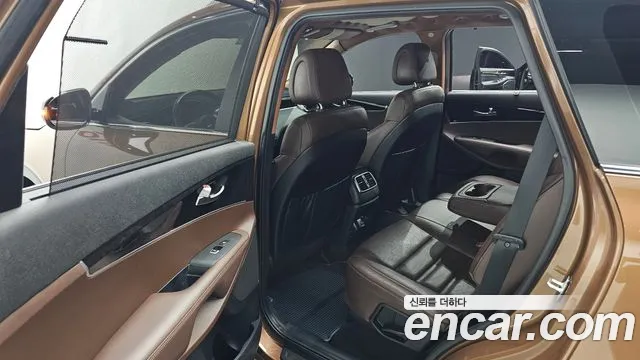 Kia Sorento 2015 thumb 12