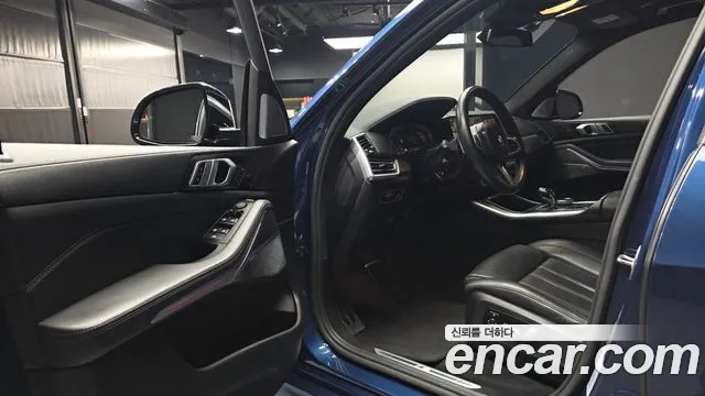 BMW X5 2021 thumb 9