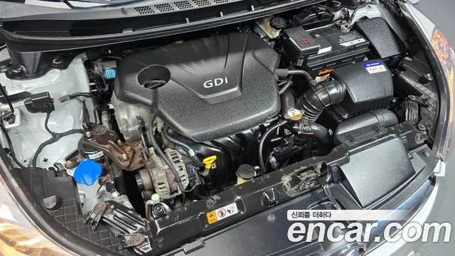 Hyundai Avante 2012 thumb 6