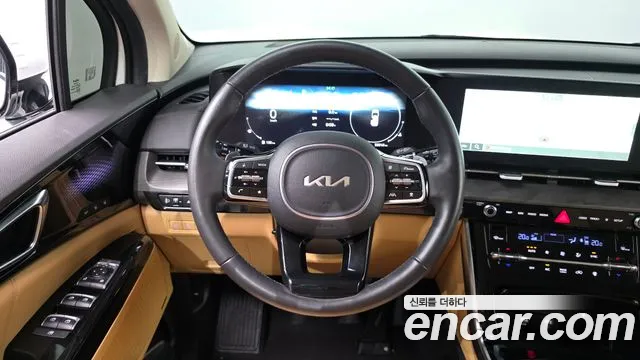 Kia Carnival 2023 thumb 12
