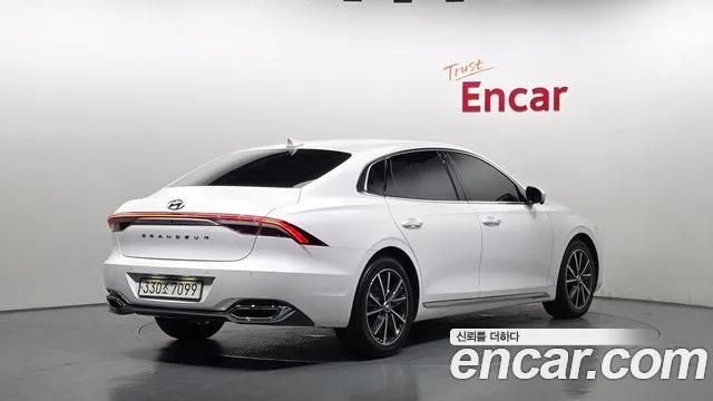Hyundai Grandeur 2022 thumb 2