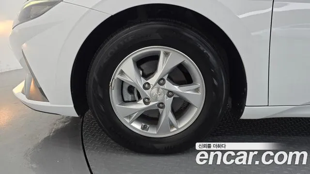 Hyundai Avante 2021 thumb 5