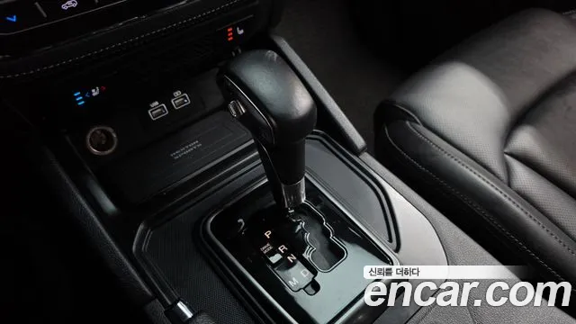 KG_Mobility_Ssangyong Rexton 2022 thumb 9