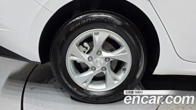 Hyundai Avante 2022 thumb 5