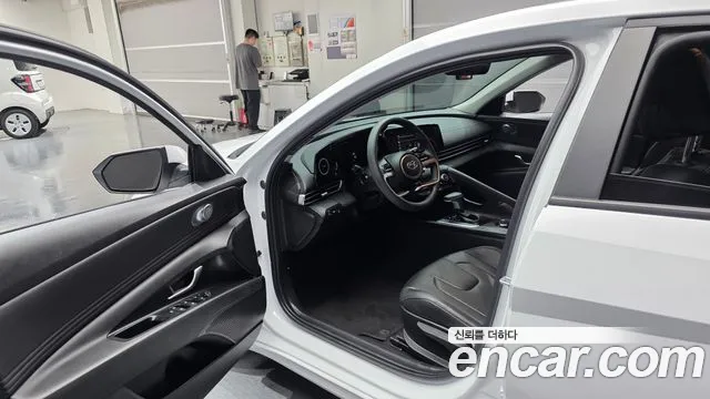 Hyundai Avante 2022 thumb 10