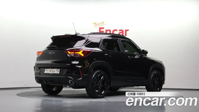 ChevroletGMDaewoo TrailBlazer 2022 thumb 2