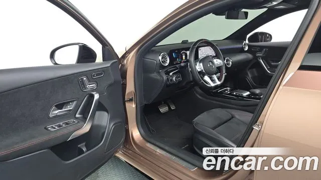 Mercedes-Benz A-Класс 2023 thumb 10