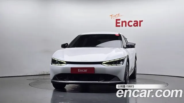 Kia EV6 2022 thumb 3