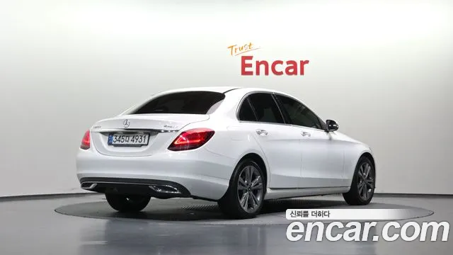Mercedes-Benz C-Класс 2020 thumb 2