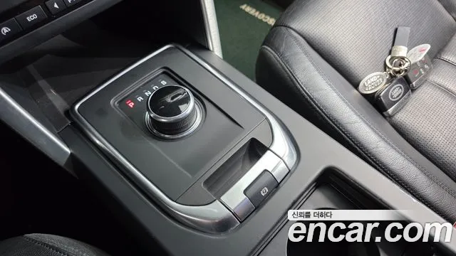 Land Rover Discovery Sport 2017 thumb 9