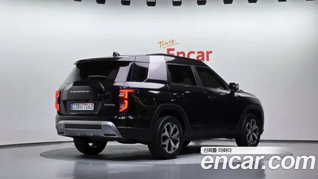 KG_Mobility_Ssangyong Torres 2022 thumb 2
