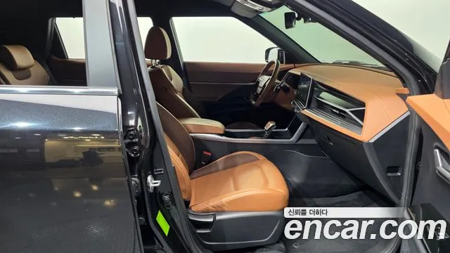 KG_Mobility_Ssangyong Torres 2022 thumb 11