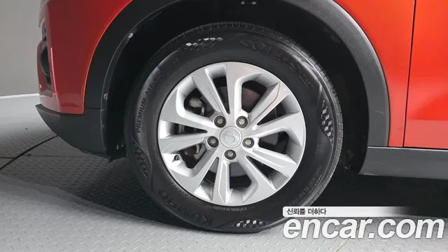 KG_Mobility_Ssangyong TIBOLI 2020 thumb 5